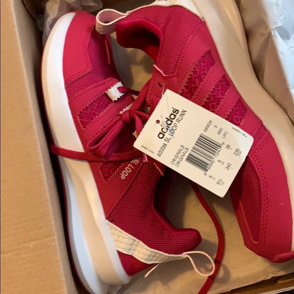 Adidas Loop Runner